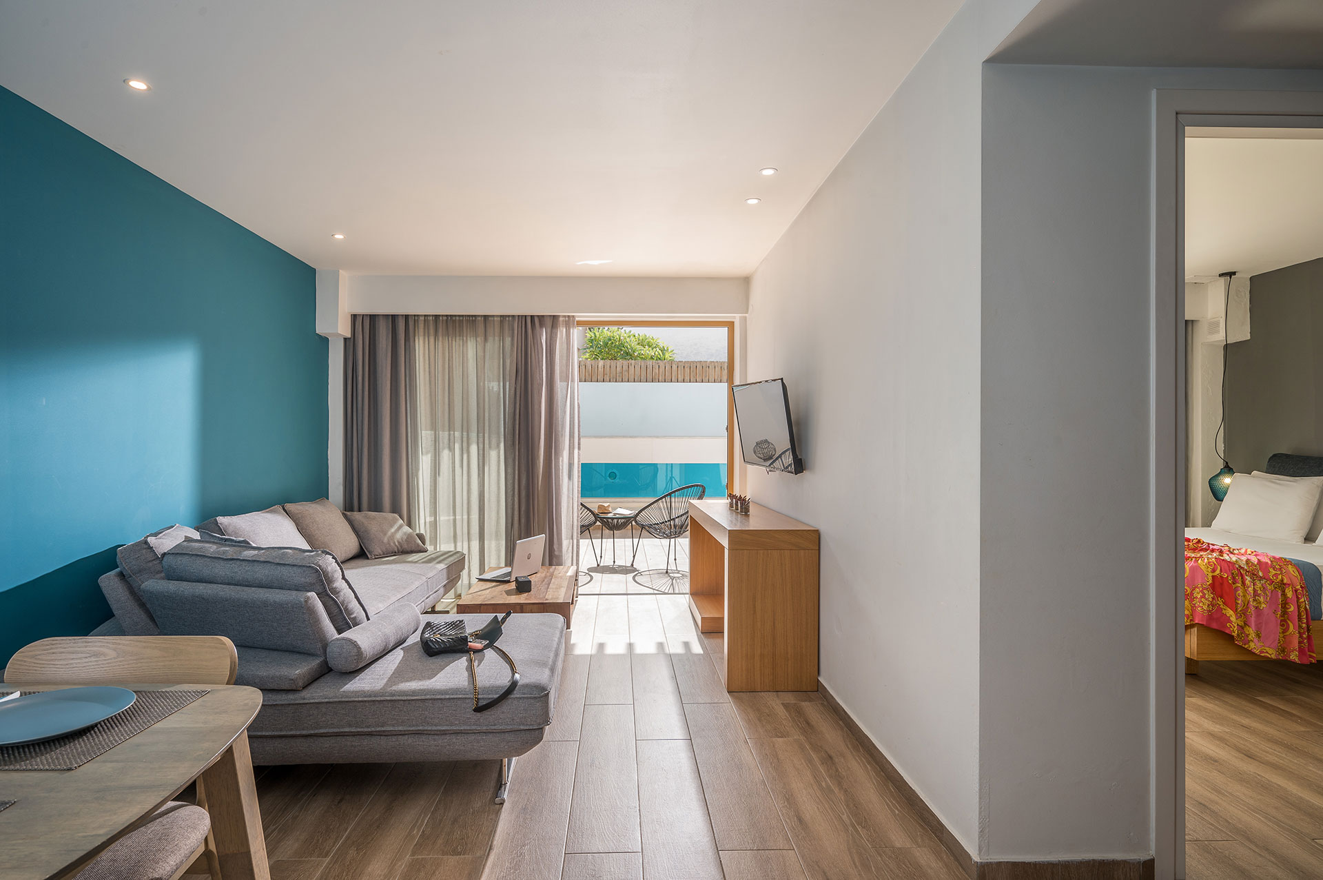 GRAND SUITE WITH PRIVATE POOL